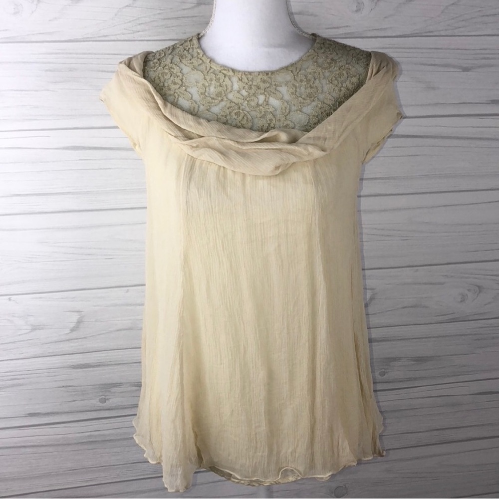 Nannette Lepore Sz 4 silk top